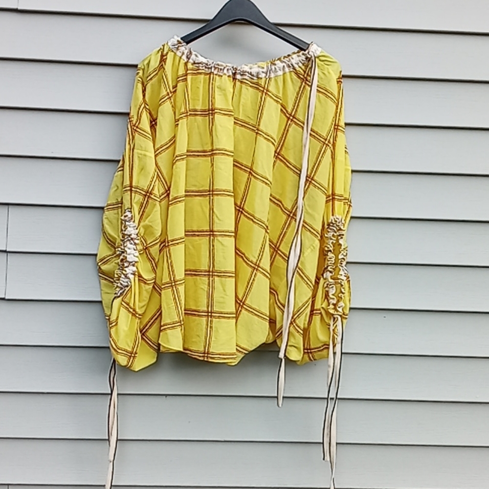 Womens top